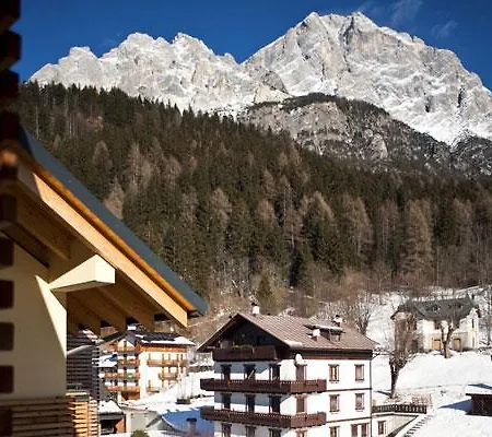 Hotel Th Cadore - Antelao 4*